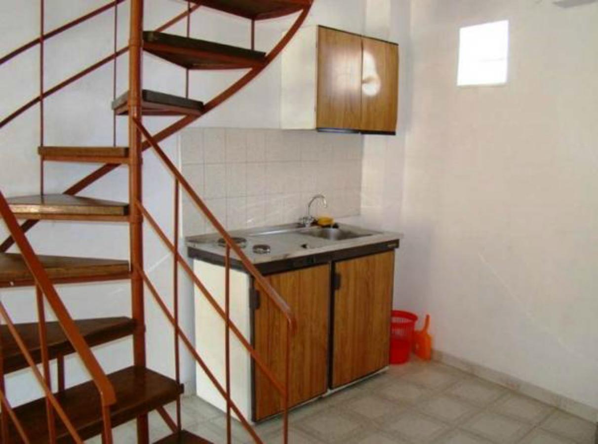Apartament Kristi Poros  Zewnętrze zdjęcie